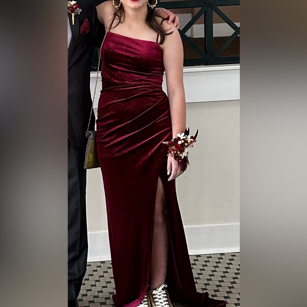 Honey And Rosie Homecoming Dress Size Small